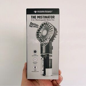 🌹 NEW - Modern Monkey Rechargeable 2-in-1 Water Fan